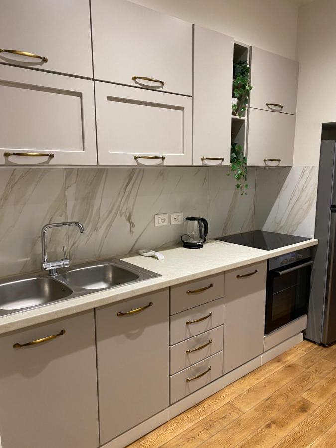 Comfort Apartament 21 Durrës Exteriör bild